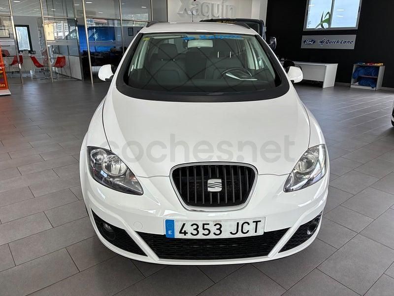Usado Seat Altea XL I-Tech 105 CV (77 kW) 2015 Blanco Monovolumen