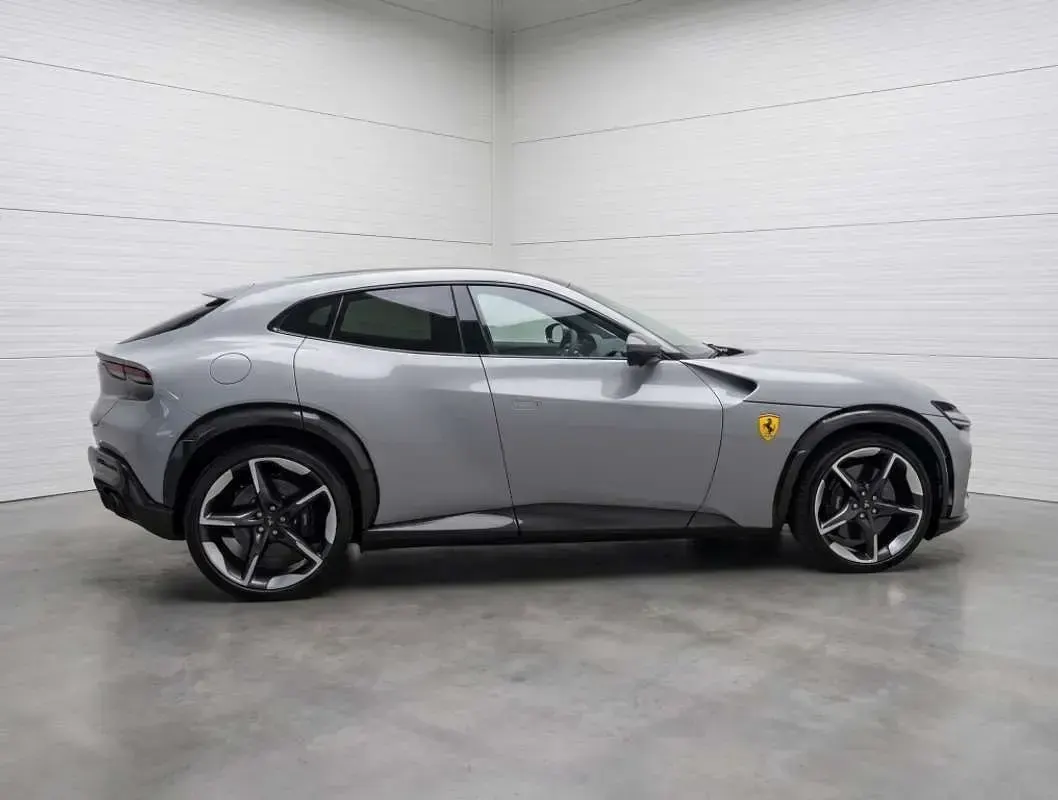 Nuevo Ferrari Purosangue 726 CV (533 kW) 2026 SUV