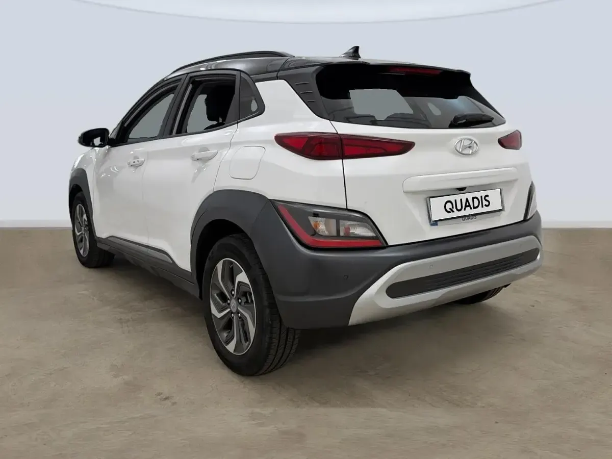 Usado Hyundai Kona 141 CV (103 kW) 2021 Blanco SUV