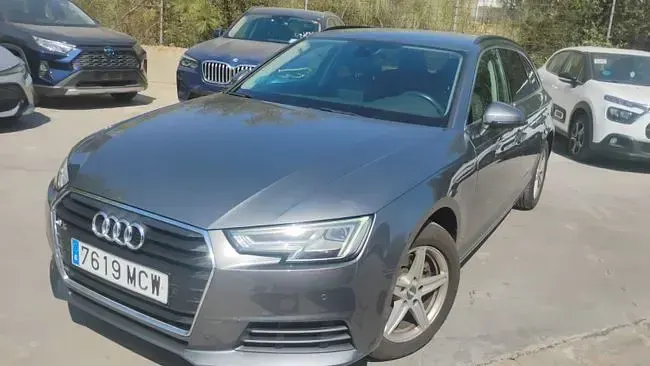 Usado Audi A4 Advanced Plus 150 CV (110 kW) 2019 Gris Familiar