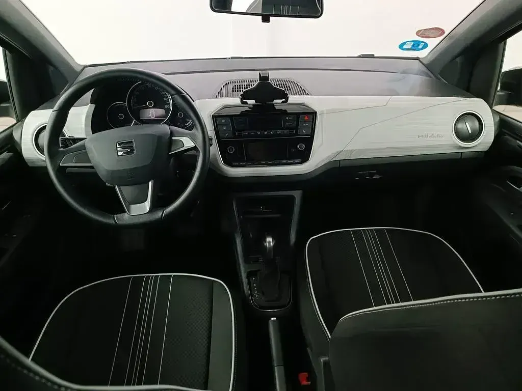 Usado Seat Mii Electric 61 kW (83 CV) 2020 Negro Utilitario