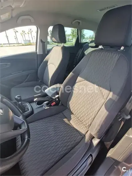 Usado Seat Leon ST Style 150 CV (110 kW) 2014 Gris / plata Familiar