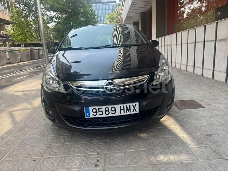 Usado Opel Corsa Expression 86 CV (63 kW) 2012 Negro Utilitario