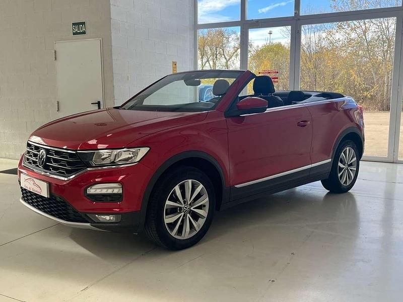 Usado VW T-Roc Cabriolet Style 150 CV (110 kW) 2021 Rojo Descapotable