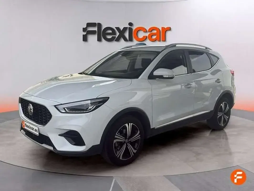 Usado MG ZS Comfort 106 CV (77 kW) 2023 Blanco SUV