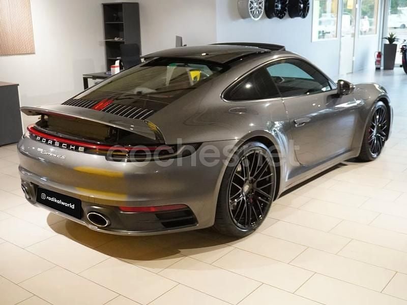 Usado Porsche 911 Carrera 4S 450 CV (330 kW) 2022 Gris / plata Coupe