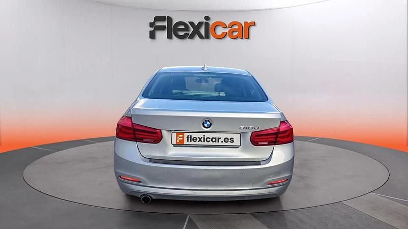 Usado BMW 318 150 CV (110 kW) 2016 Gris Berlina