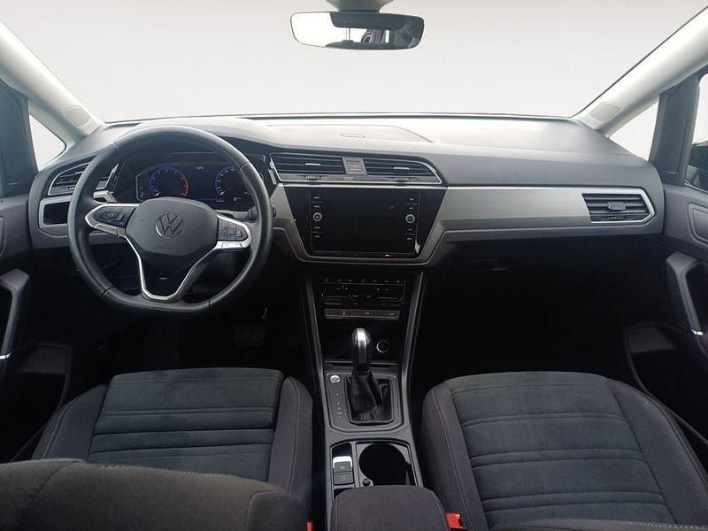 Usado VW Touran 150 CV (110 kW) 2025 Negro Monovolumen