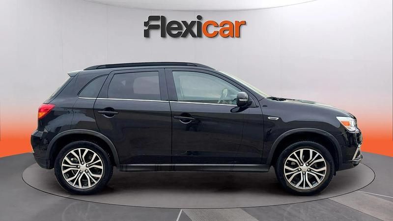 Usado Mitsubishi ASX Motion 117 CV (86 kW) 2017 Negro SUV