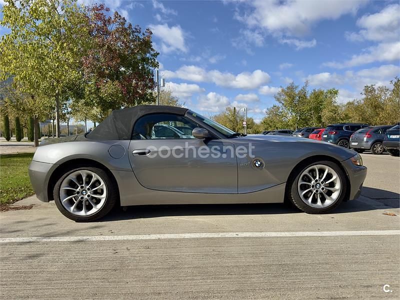 Usado BMW Z4 231 CV (169 kW) 2003 Gris / plata Descapotable
