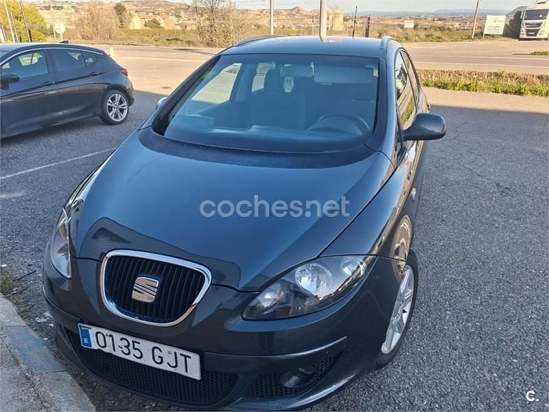 Usado Seat Altea XL 140 CV (102 kW) 2007 Negro Monovolumen