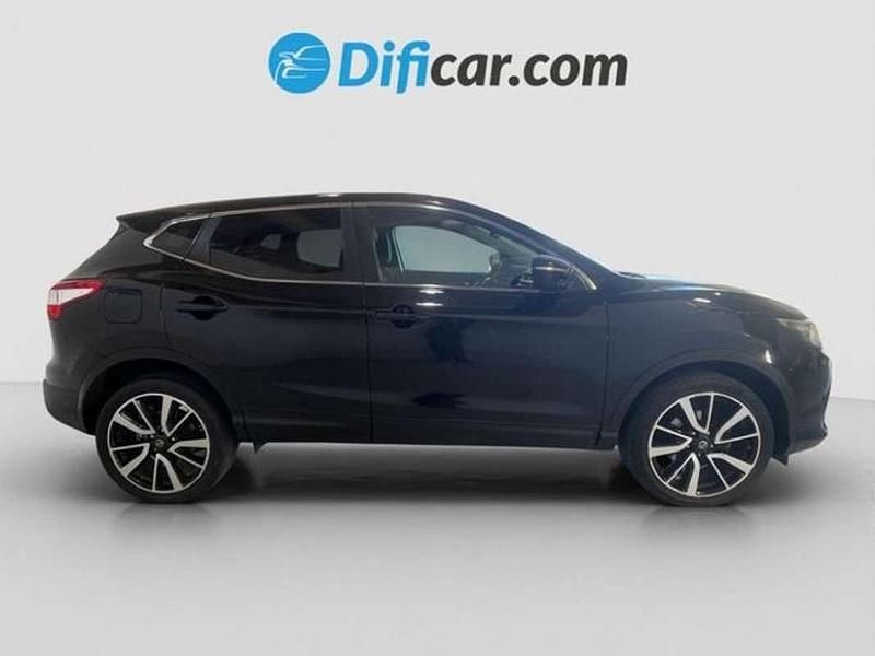 Usado Nissan Qashqai N-TEC 116 CV (85 kW) 2014 Negro SUV