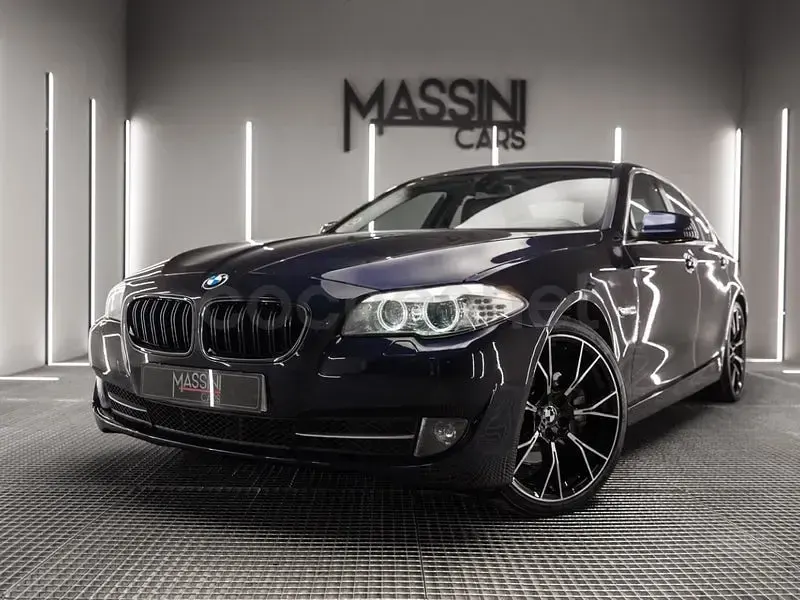 Usado BMW 530 245 CV (180 kW) 2010 Azul Berlina