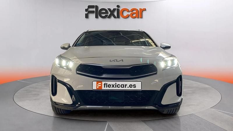 Usado Kia XCeed 141 CV (103 kW) 2022 Blanco SUV