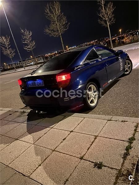 Usado Toyota Celica 143 CV (105 kW) 2000 Azul Coupe