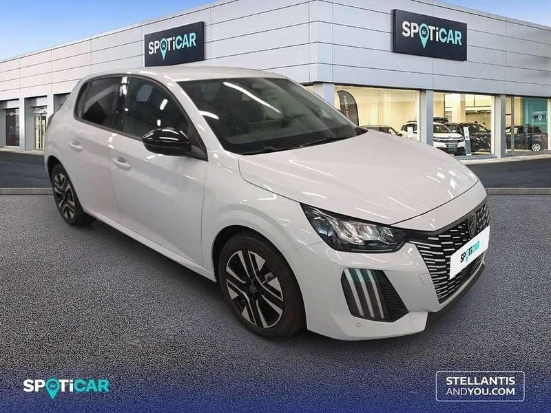 Nuevo Peugeot 208 Allure 101 CV (74 kW) 2025 Blanco Utilitario