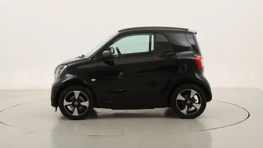 Usado Smart ForTwo Electric Drive Passion 60 kW (82 CV) 2022 Coupe