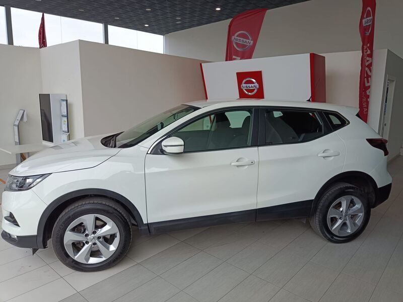Usado Nissan Qashqai Acenta 150 CV (110 kW) 2019 Blanco SUV