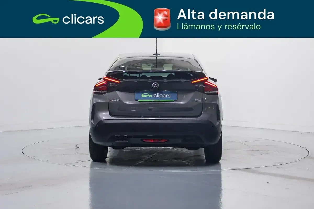 Usado Citroën e-C4 Feel 100 kW (136 CV) 2022 Gris