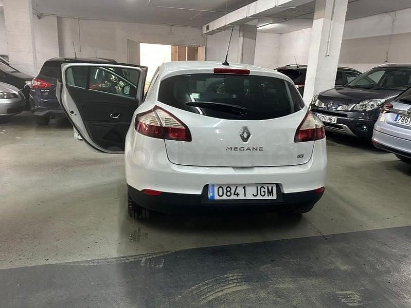 Usado Renault Mégane Business 110 CV (80 kW) 2015 Blanco Berlina