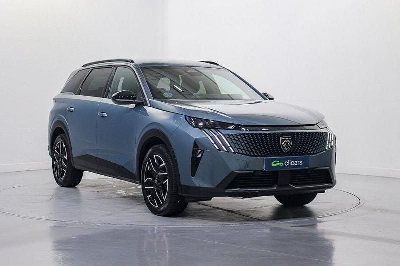 Usado Peugeot 5008 Allure 136 CV (100 kW) 2025 Azul SUV