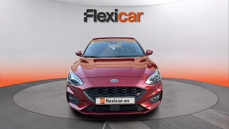 Usado Ford Focus ST-Line 150 CV (110 kW) 2018 Granate Berlina