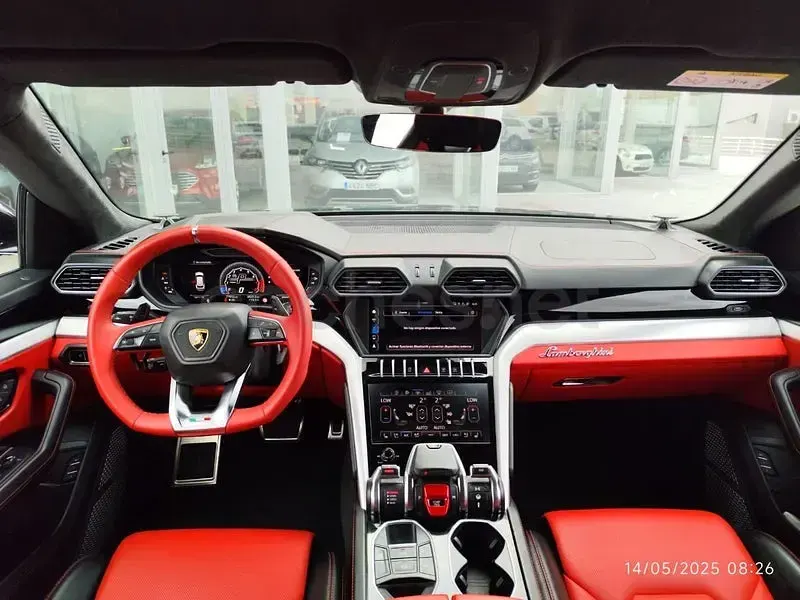 Usado Lamborghini Urus 666 CV (489 kW) 2018 Negro SUV