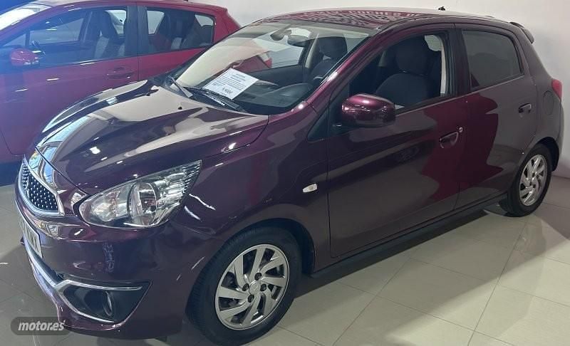 Usado Mitsubishi Space Star 80 CV (58 kW) 2018 Violeta Utilitario