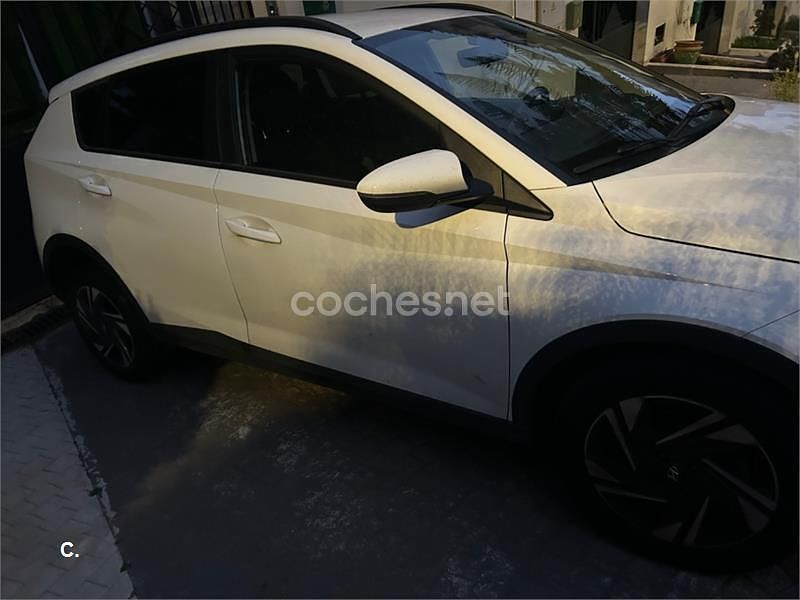 Usado Hyundai Bayon 84 CV (61 kW) 2022 Blanco SUV