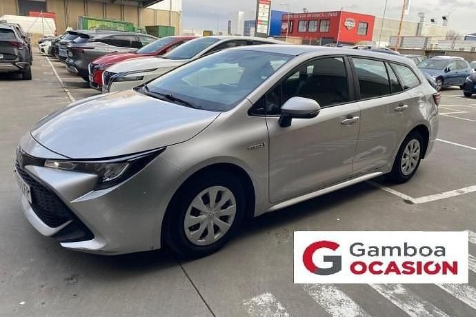 Usado Toyota Corolla Business Edition 122 CV (89 kW) 2020 Plateado Familiar