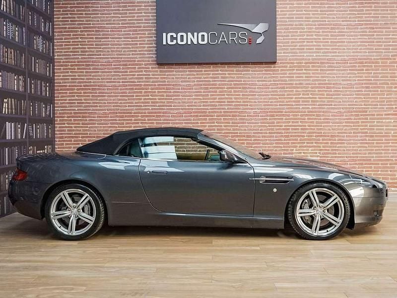 Usado Aston Martin DB9 456 CV (335 kW) 2006 Gris Descapotable