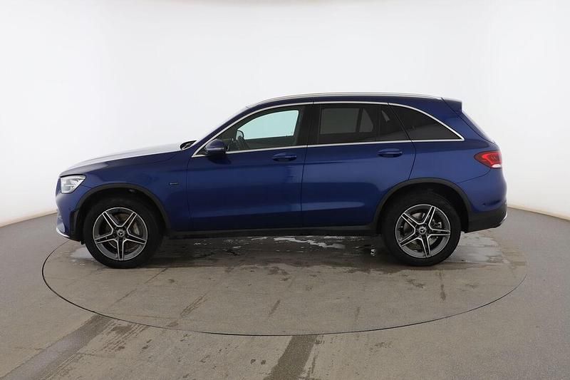 Usado Mercedes GLC300e AMG line 306 CV (225 kW) 2020 Azul SUV