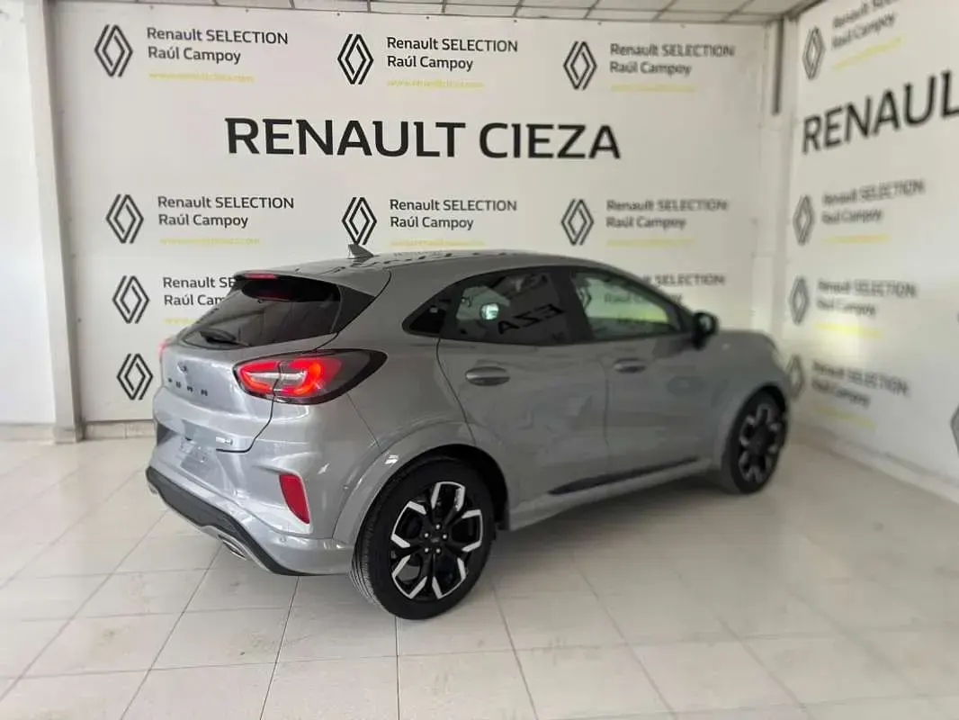 Usado Ford Puma ST-Line 125 CV (91 kW) 2023 Gris SUV