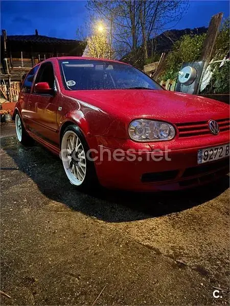 Usado VW Golf IV GTI 150 CV (110 kW) 2002 Rojo Berlina