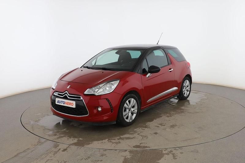 Rojo Usado 2016 Citroën DS3 Berlina | 8499 € - Imagen 1/3