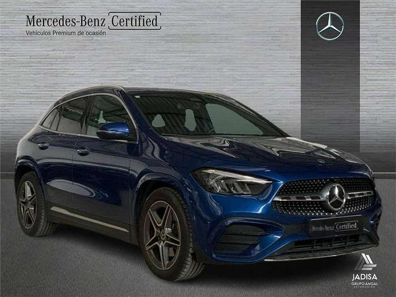 Usado Mercedes GLA200 163 CV (119 kW) 2025 SUV