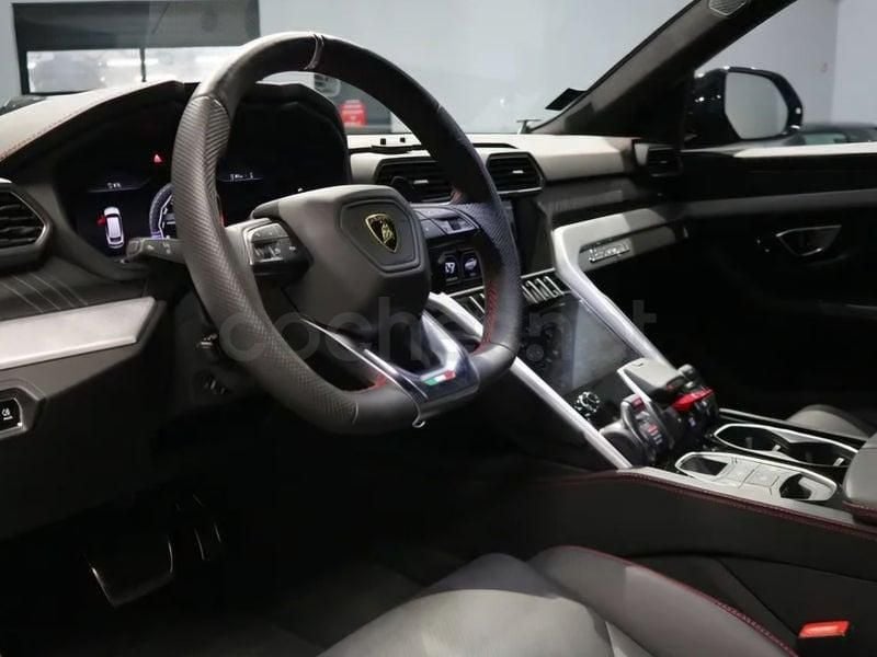 Usado Lamborghini Urus 666 CV (489 kW) 2019 Gris / plata SUV