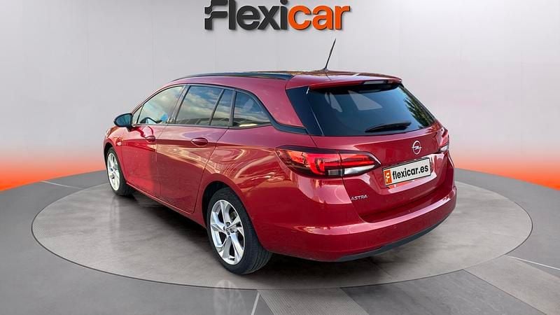Usado Opel Astra Edition 110 HP (80 kW) 2020 Vermelho Carrinha