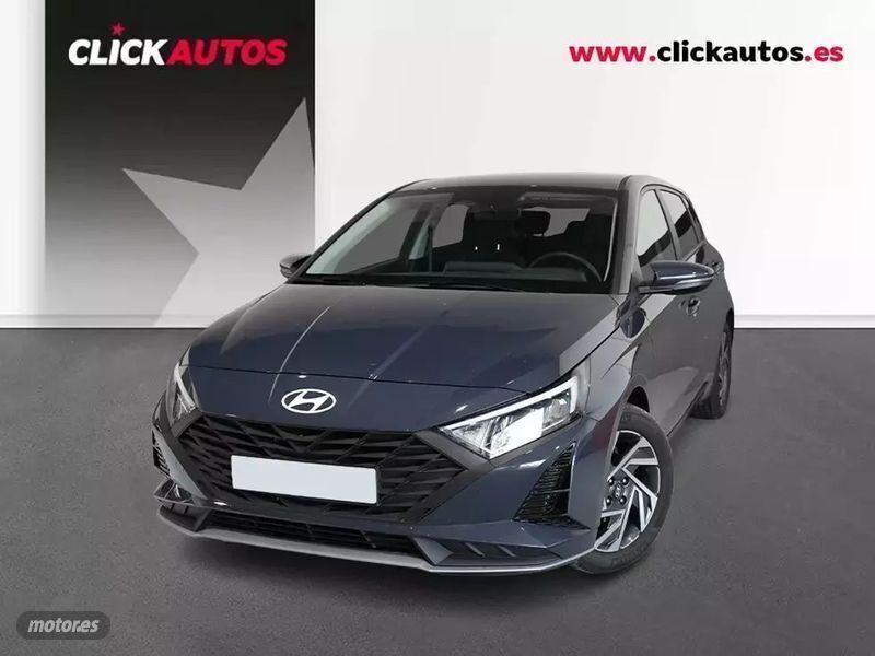 Gris Usado 2025 Hyundai i20 Berlina | 18.950 € (Precio justo) - Imagen 1/4
