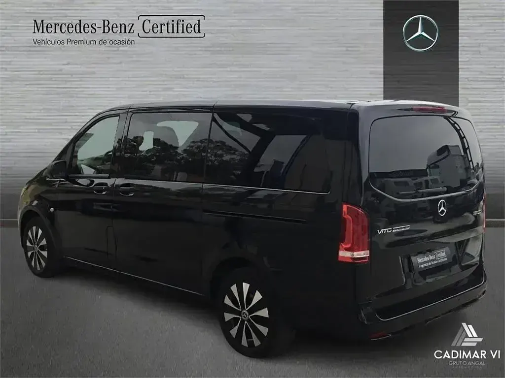 Usado Mercedes Vito 163 CV (119 kW) 2024 Negro Van