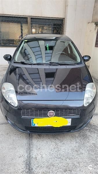 Negro Usado 2008 Fiat Grande Punto Dynamic Utilitario | 2500 € (Buen precio) - Imagen 1/4