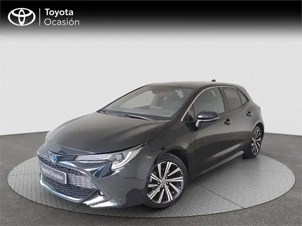 Usado Toyota Corolla Style 122 CV (89 kW) 2022 Negro Monovolumen