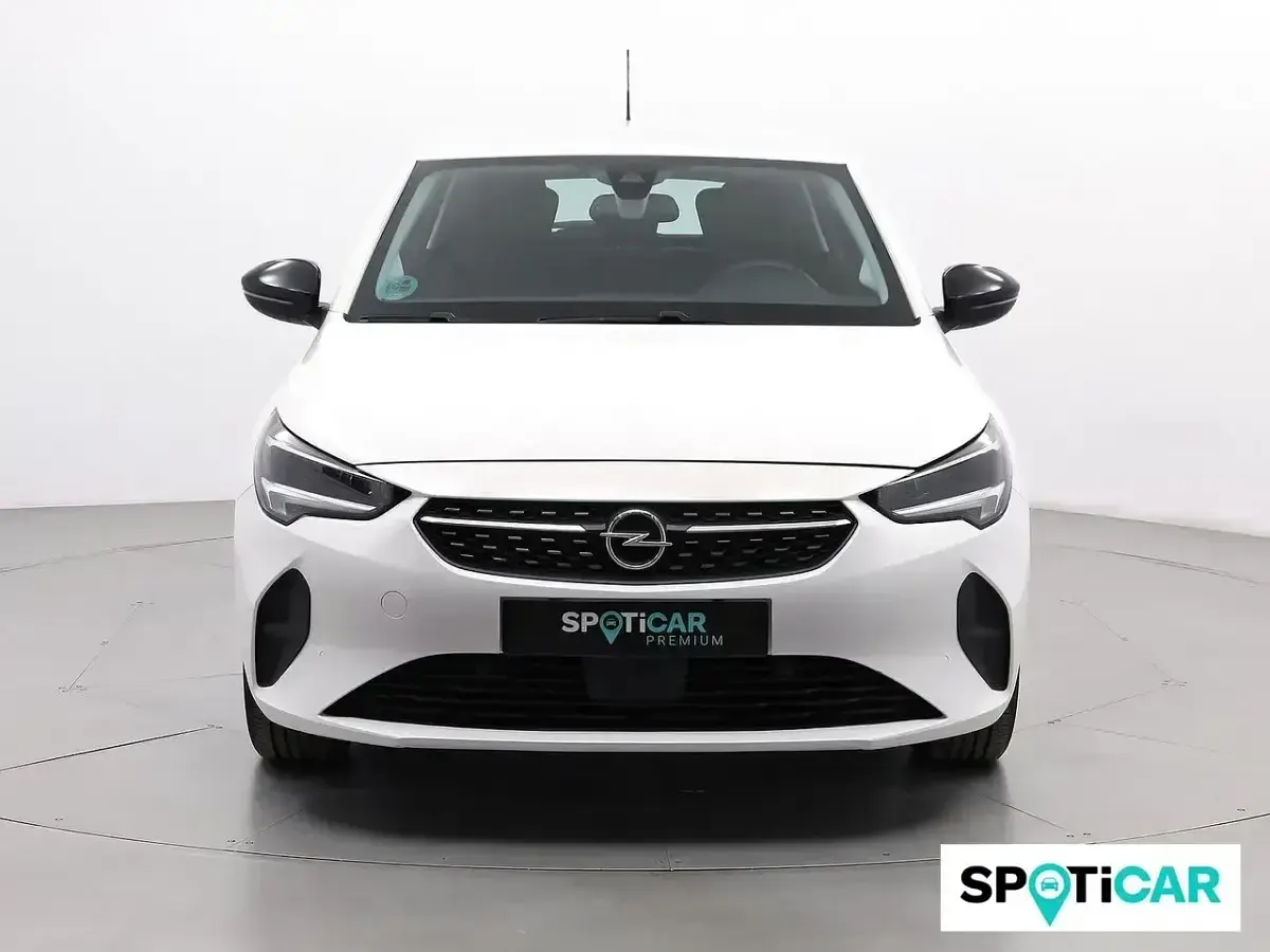 Usado Opel Corsa Elegance 101 CV (74 kW) 2020 Blanco Utilitario