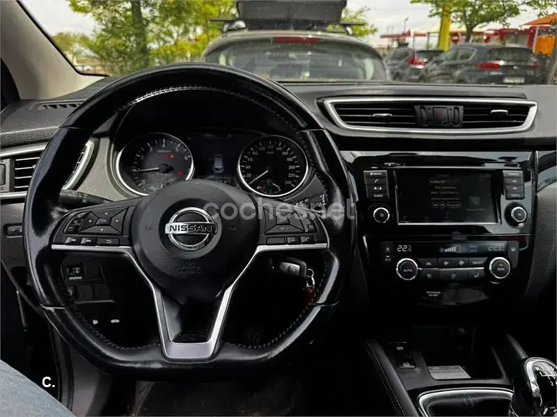 Usado Nissan Qashqai Tekna 140 CV (102 kW) 2019 Negro SUV