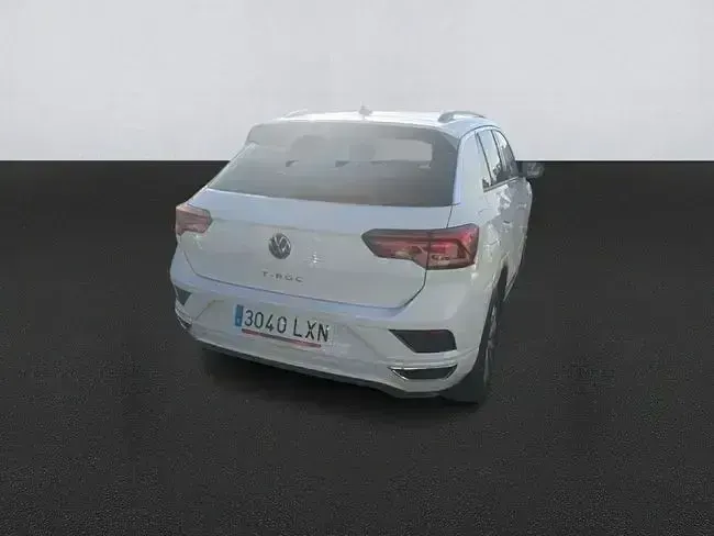 Usado VW T-Roc Advance 110 CV (80 kW) 2022 Blanco SUV