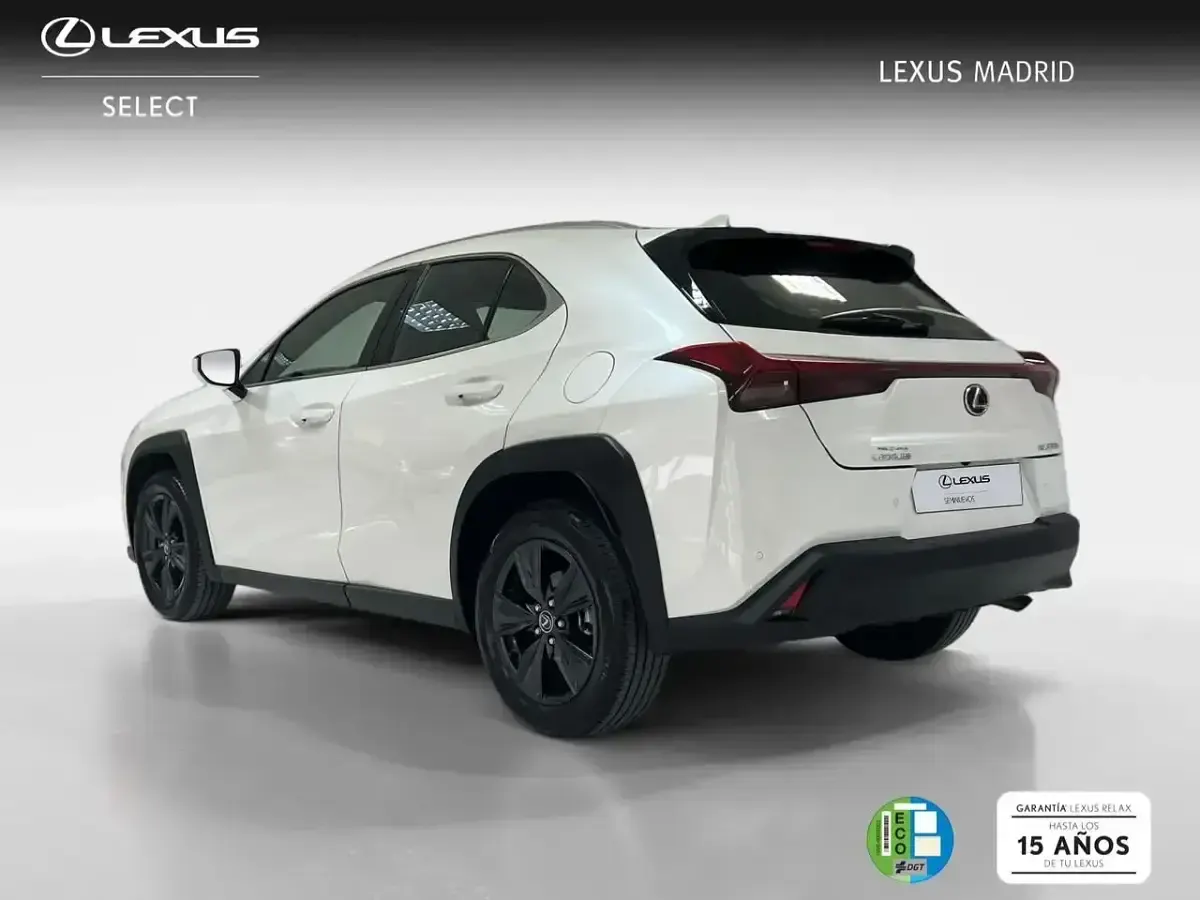 Usado Lexus UX 199 CV (146 kW) 2025 Blanco SUV