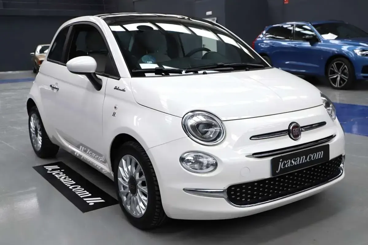 Usado Fiat 500 Dolcevita 71 CV (52 kW) 2022 Blanco Utilitario