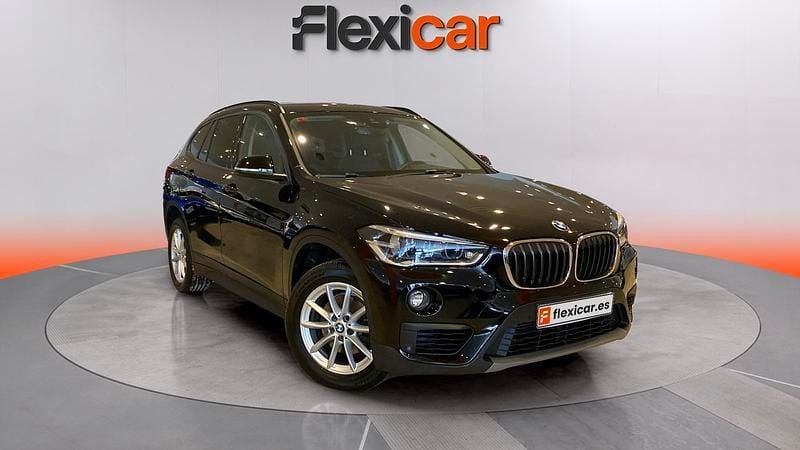 Käytetty BMW X1 150 HP (110 kW) 2019 Musta Katumaasturi