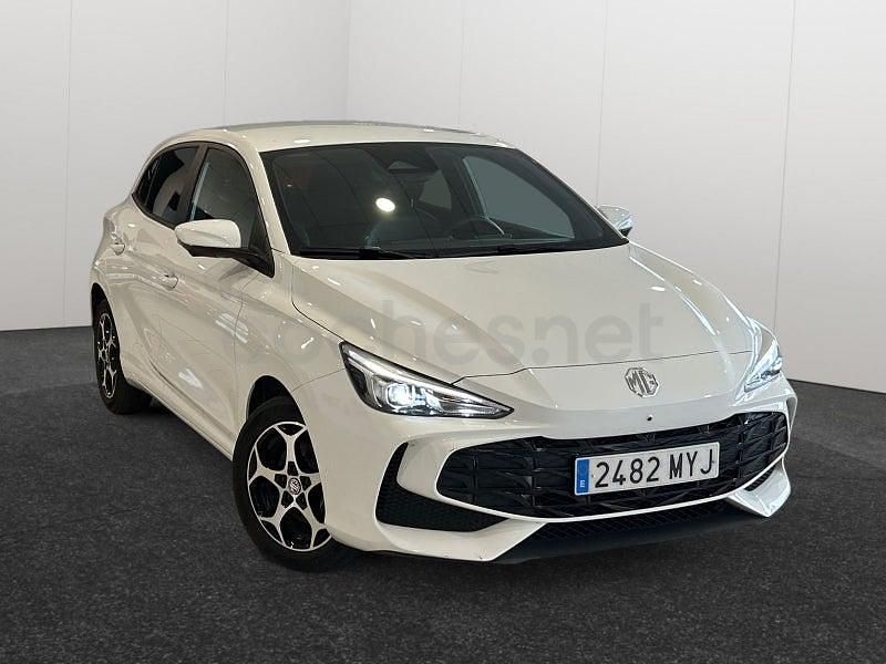 Blanco Usado 2025 MG MG3 Luxury Utilitario | 18.290 € - Imagen 1/4