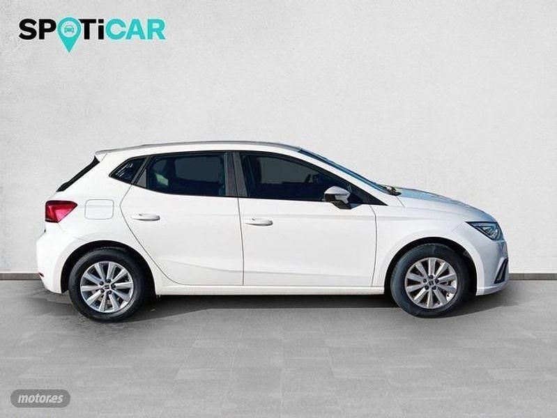 Usado Seat Ibiza Style 80 CV (58 kW) 2023 Blanco Berlina